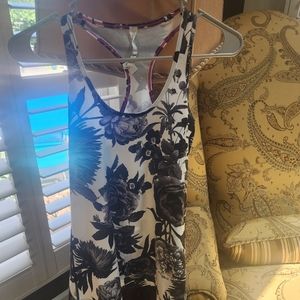 FLORAL TANK TOP LULULEMON PRE- OWNED
